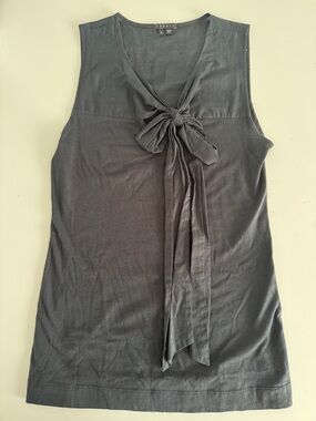 Theory Sleeveless Tie-Neck Camisole. Black. Size small